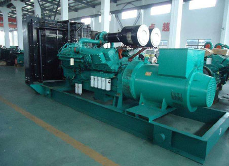 东兰800kw康明斯柴油发电机组